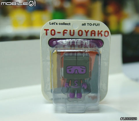 【扭蛋】吊卡包裝-豆腐人