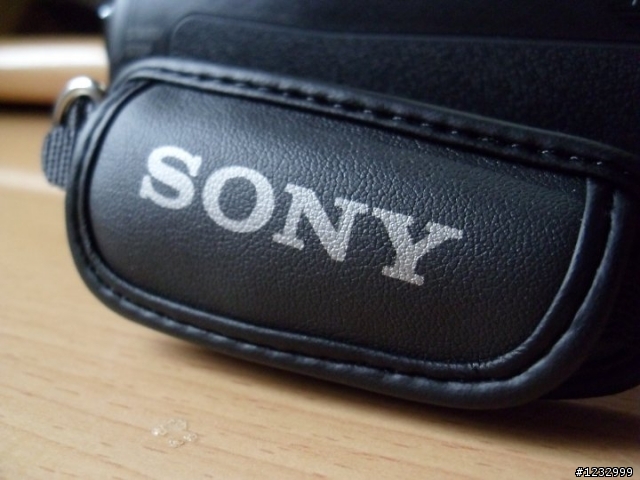 [開箱]Sony HDR-CX550 全高清數位攝影機