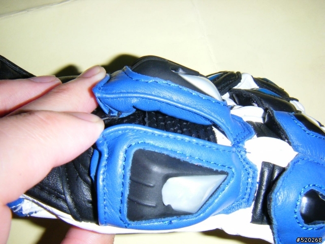 [開箱] RS-TAICHI NXT046 競技長手套