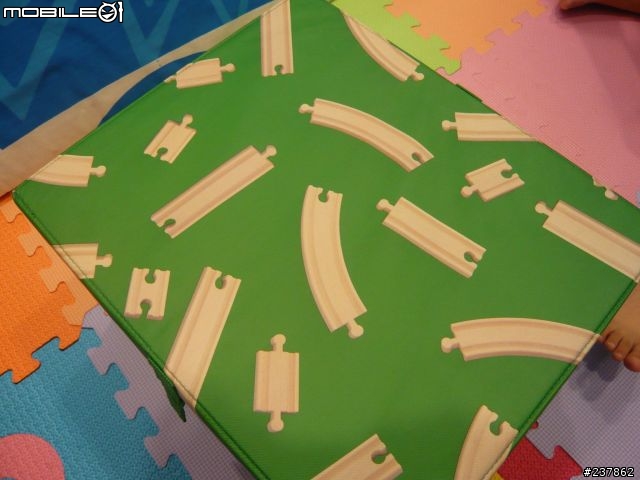 [開箱] 來自瑞典的 BRIO 小火車
