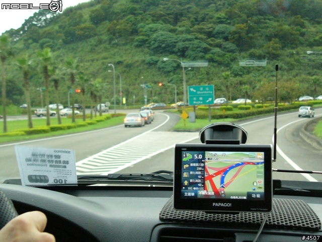 [新機實測]Papago V600實測