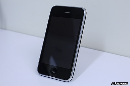 有趣的IPHONE立架---ISTAND~~"強力建議裸機使用"
