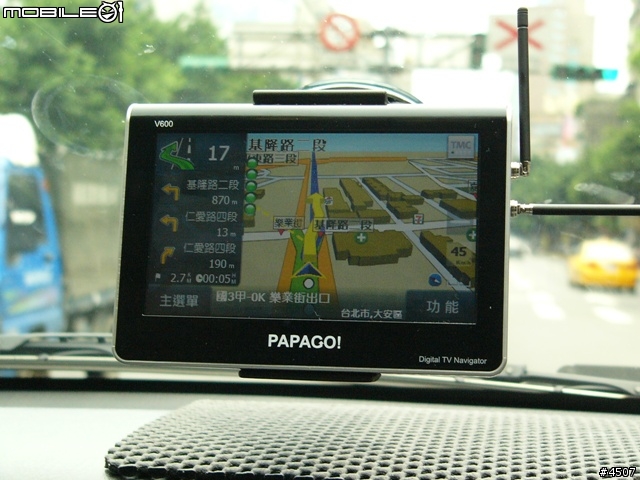 [新機實測]Papago V600實測