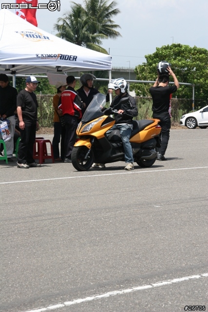 MyRoad 700i & Nikita300試乘心得