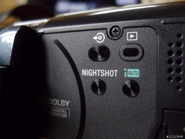 [開箱]Sony HDR-CX550 全高清數位攝影機