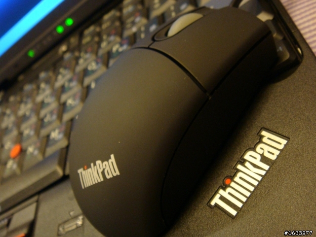 [開箱]ThinkPad X201i KCV 小黑風潮~~都會謎情