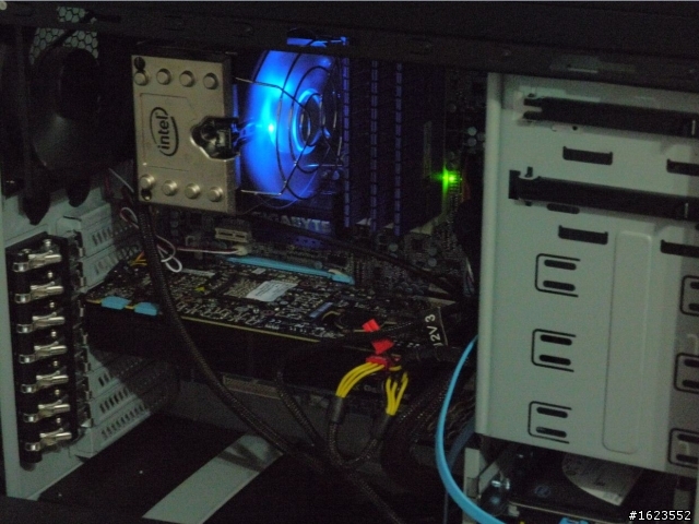 [分享] Intel 六核心電腦開箱分享