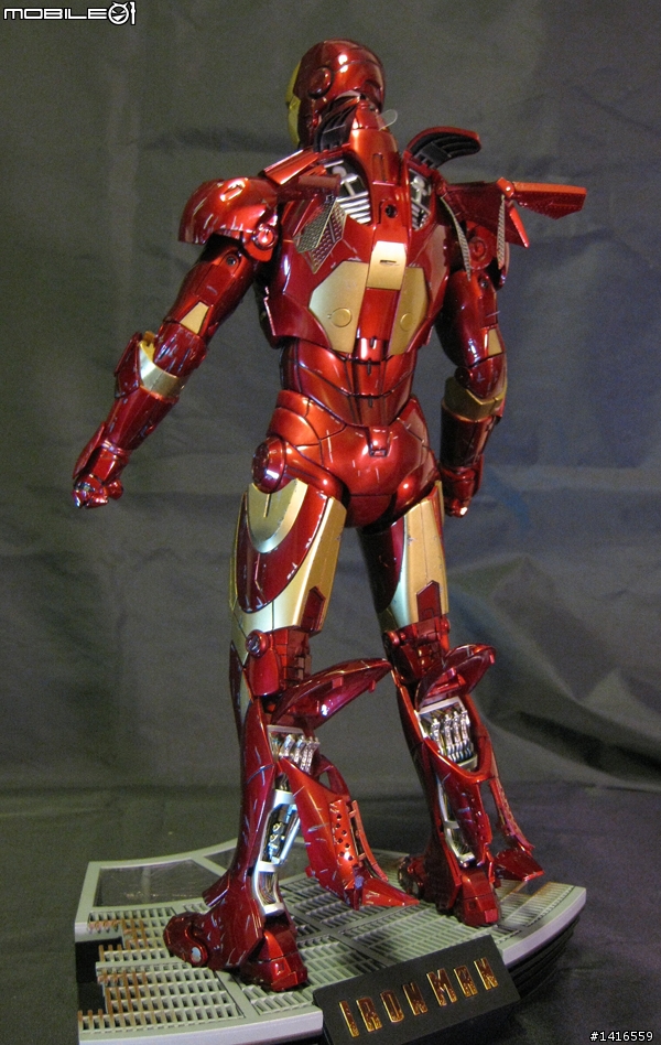 游個台灣海峽游半年游到第二集都快下檔才終於游到的IRONMAN MARK III Battle Damaged Version 鋼鐵人戰損版
