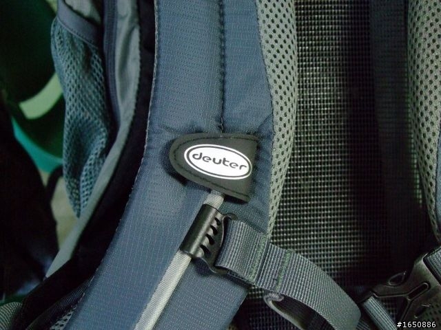 [開箱] Deuter Cross Air EXP 單車網架背包