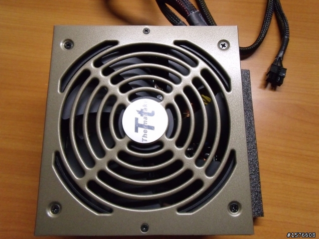 高瓦數模組化的新選擇 Thermaltake Toughpower XT 775W 簡單開箱