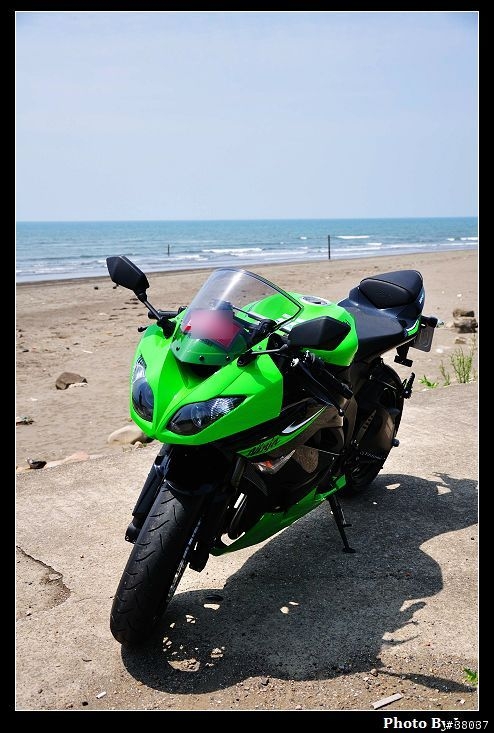 [開箱圖]2010 Kawasaki ZX6R