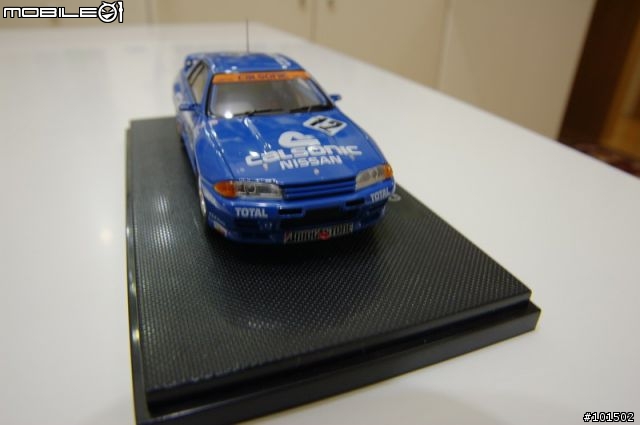 1/43 的 EBBRO 與 HPI 的比較圖