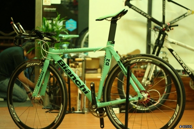 [開箱文]我的最終？敗家之道--BIANCHI D2計時車