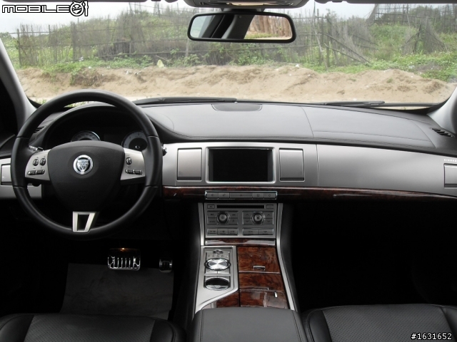 JAGUAR XF 3.0 TDV6開箱文【同場加映E55 AMG】