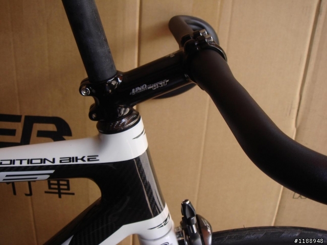 [半開箱] 西班牙RTS TTR6 黑白車架 超值公路車簡易開箱
