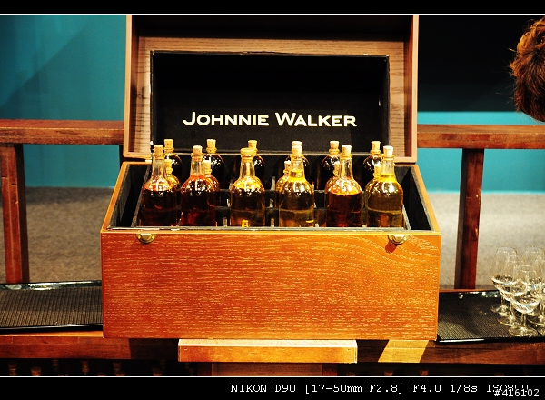 [分享] JOHNNIE WALKER 介紹展覽 (高雄漢神巨蛋1F)