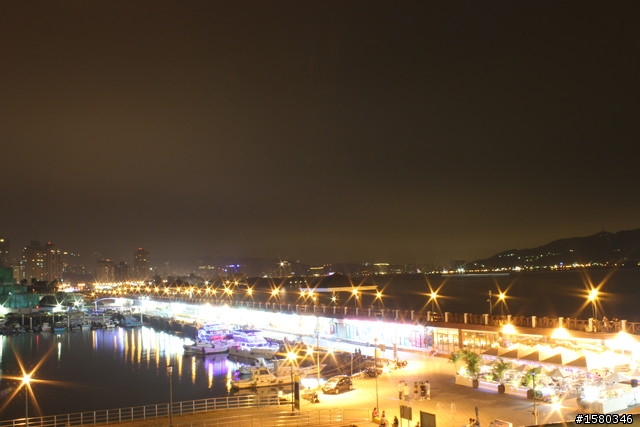 我的 Canon 550d 新手拍照！！淡水漁人碼頭夜拍！！