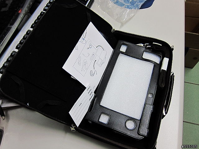 [更新]高CP值UMPC-R2BH80000(R2E)-簡易開箱-外加3.5網卡韌體更新