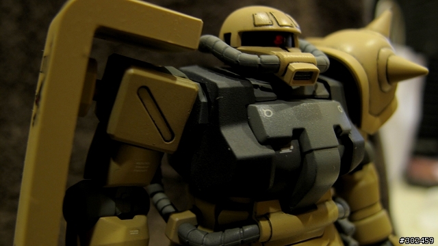 發光實驗作No.4 [HGUC] MS-06F2 Zaku II Type F2