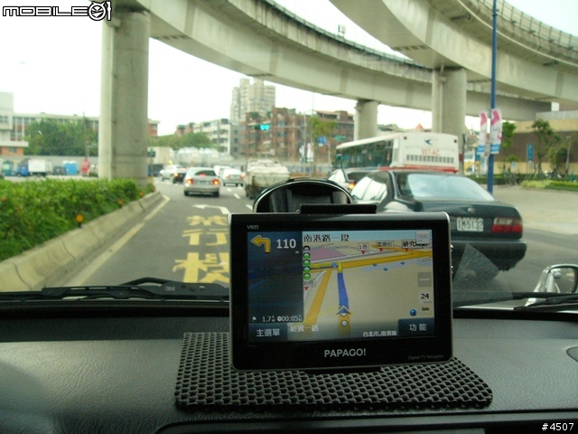 [新機實測]Papago V600實測