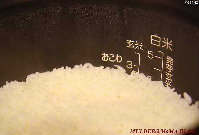 [MoMo桑分享] 象印炊飯器/電子鍋 NP-NA10-XJ：今晚就來鍋香甜白米飯吧 !!