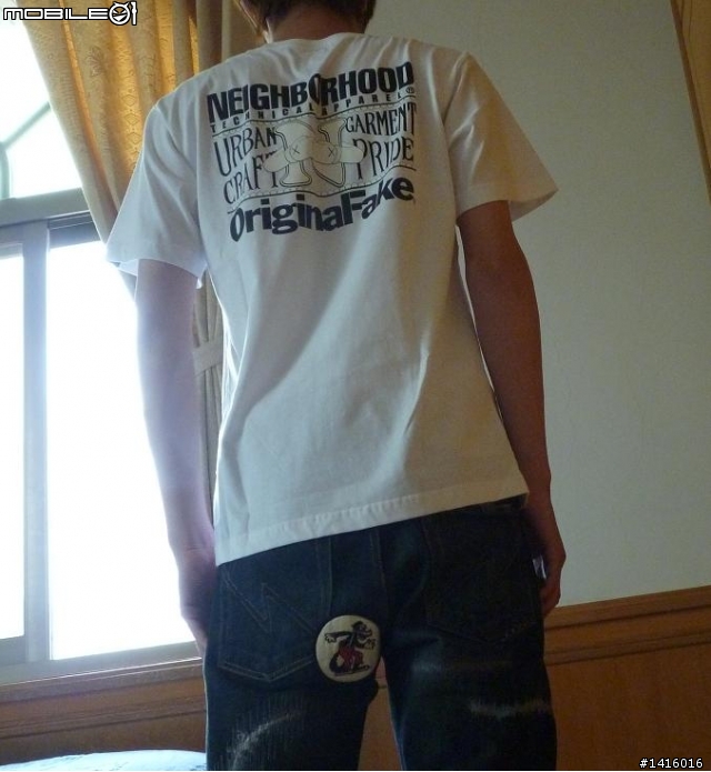 [分享]NEIGHBORHOOD X ORIGINALFAKE KAWS 4TH紀念短T