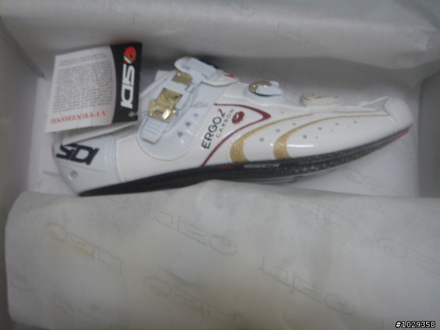 (台灣首發)2010年SIDI Ergo 2 Carbon Lite 50th Anniversary 到手啦!!!!!!!!