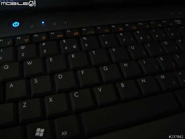 [開箱] viliv S10 blade