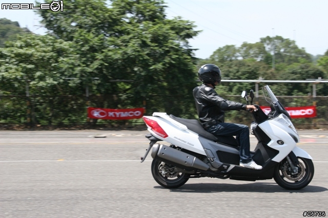 MyRoad 700i & Nikita300試乘心得