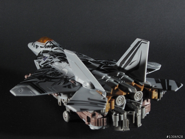 [開箱] 變型金剛 ROTF Leader Class STARSCREAM 領袖級 天王星 ~玩具分享~