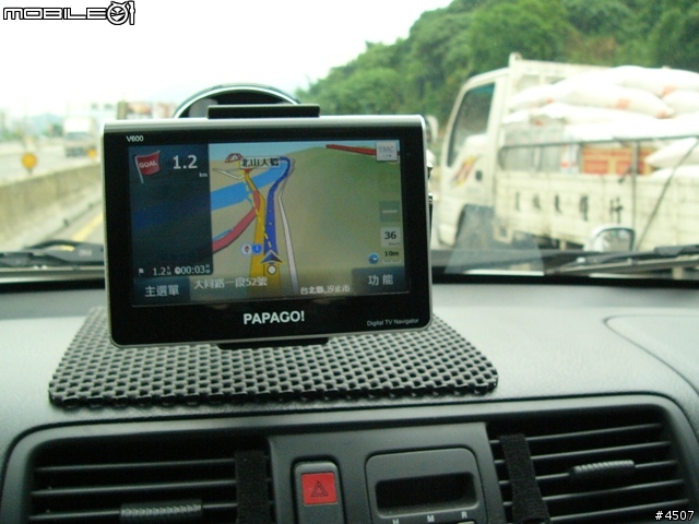 [新機實測]Papago V600實測