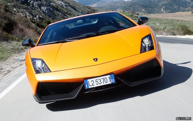 輕量小牛 Gallardo LP570-4 SL 到港，5/11 正式上市