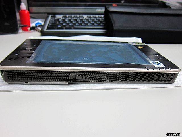 [更新]高CP值UMPC-R2BH80000(R2E)-簡易開箱-外加3.5網卡韌體更新