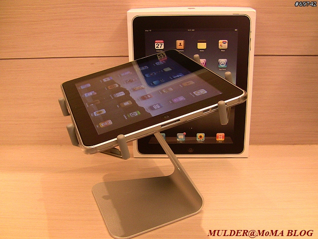[MoMo桑分享] LUXA2 H4 Holder:iPad 最棒的iPad桌上立架/支架 !!
