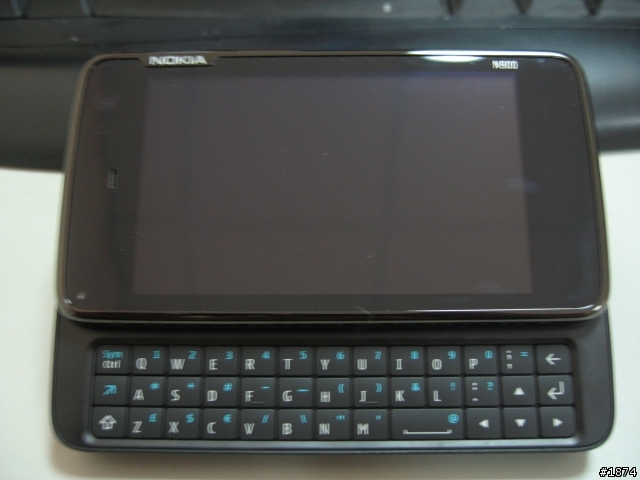 [開箱]超簡單+手殘的公司相機~~NOKIA N900簡單版開箱