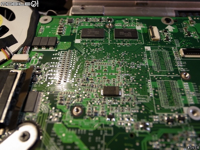 [拆機]ACER 5745G 時尚條紋機!!