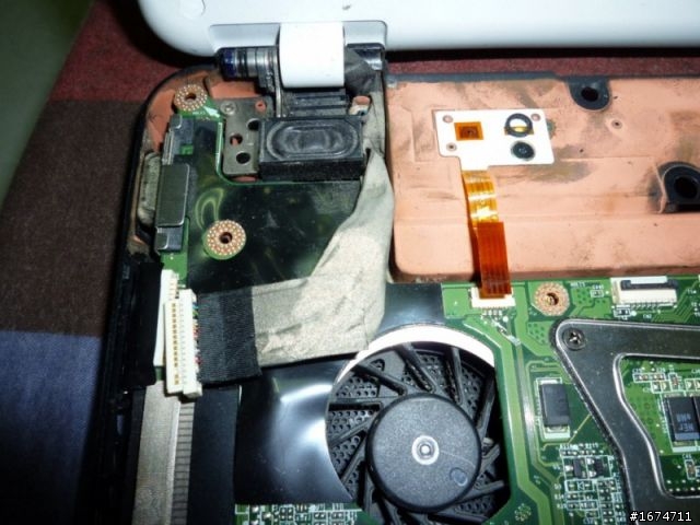 Toshiba M800 拆機文 (精簡版)