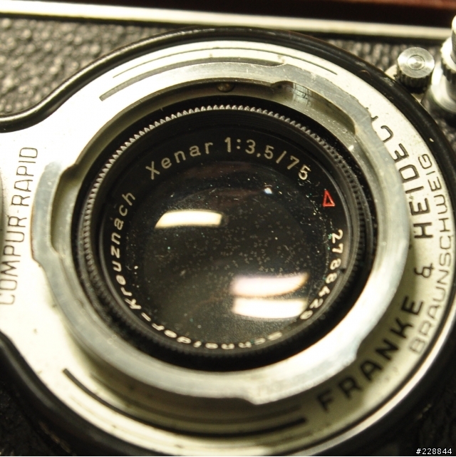 rolleicord III鏡頭發霉疑問