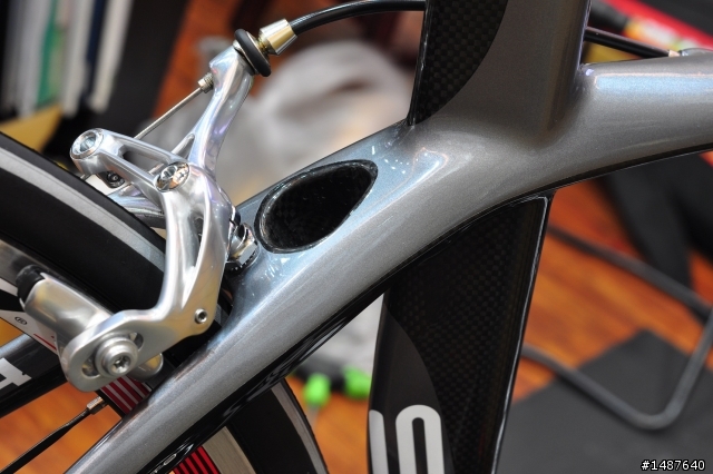 [分享] BOTTECCHIA SP9 CAMPAGNOLO CHORUS FRAME 〝48〞 ROAD BIKE