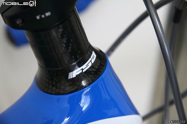 [道路測試] Giant TCR SL1 ，全套二級、全鋁公路車。