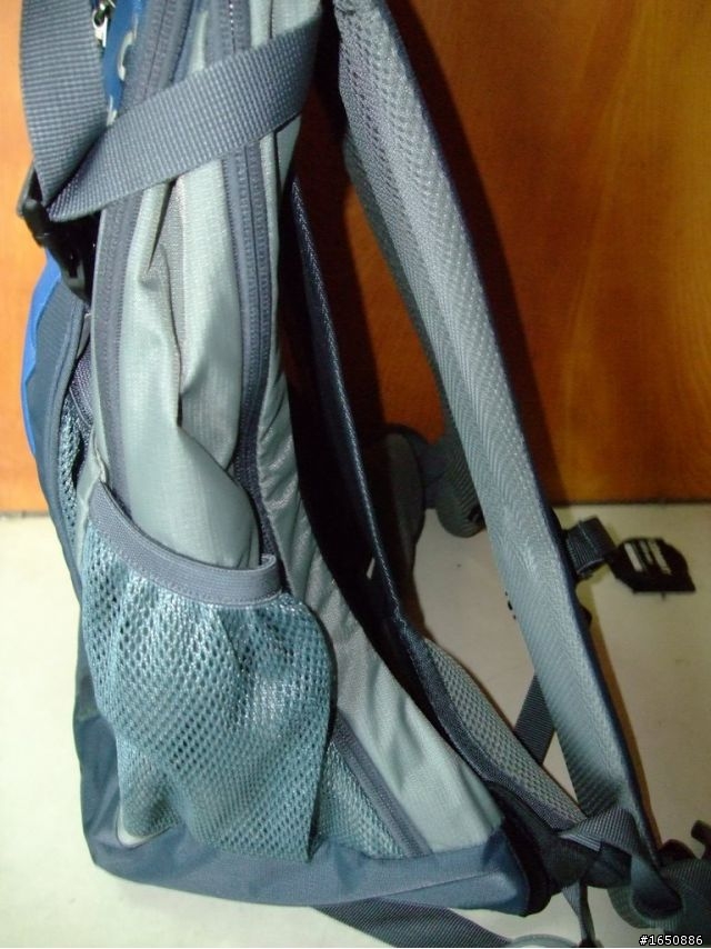 [開箱] Deuter Cross Air EXP 單車網架背包