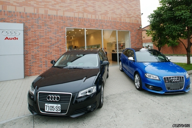 AUDI 內湖 全車系一次到齊!!!S4現身!!!!