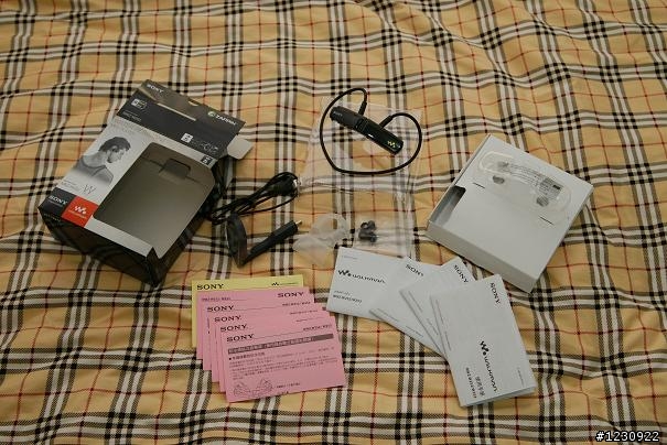 [Fashion In Sports] SONY心型無線walkman{開箱嘍~}