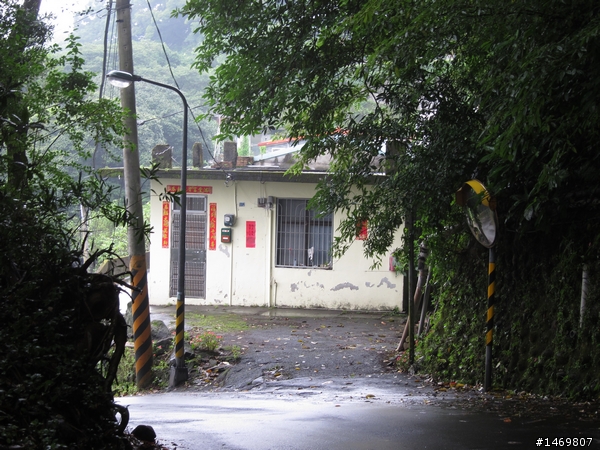 [新手首發]雨霧中的陽明山之旅:石牌-陽明山-金山-淡水