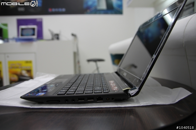 極具商務味的ASUS UL30JT簡單開箱