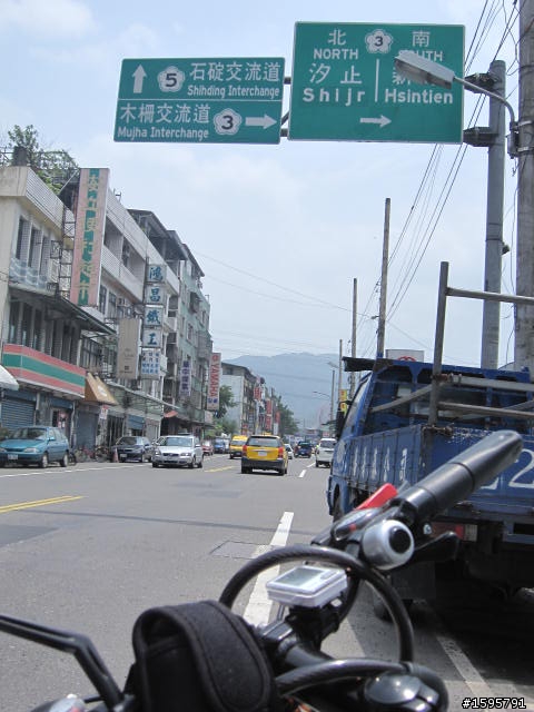 深坑豆腐行與一小段正向坡阿柔洋的試騎(感謝車友chiu的帶路陪騎)