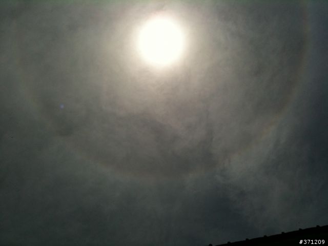 [分享]台南空間出現異常~日暈~附圖片