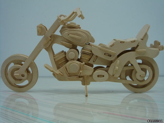[開箱] 台灣製造 在地生產 哈雷 美式機車(童玩意)