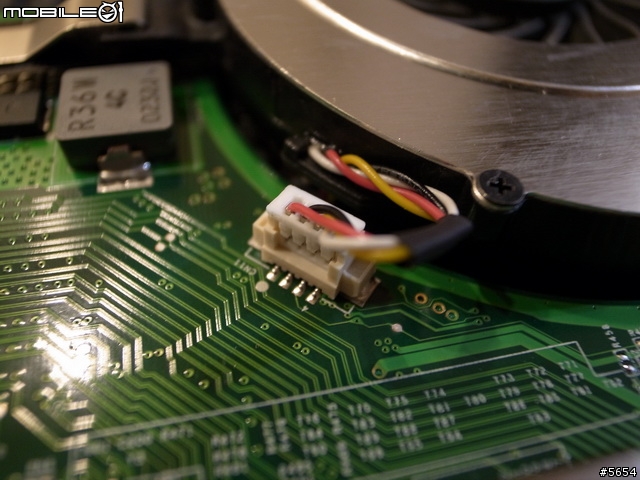 [拆機]ACER 5745G 時尚條紋機!!