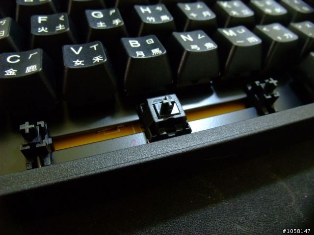 【雅】SteelSeries 6G-V2心中期待已久的鍵盤配置